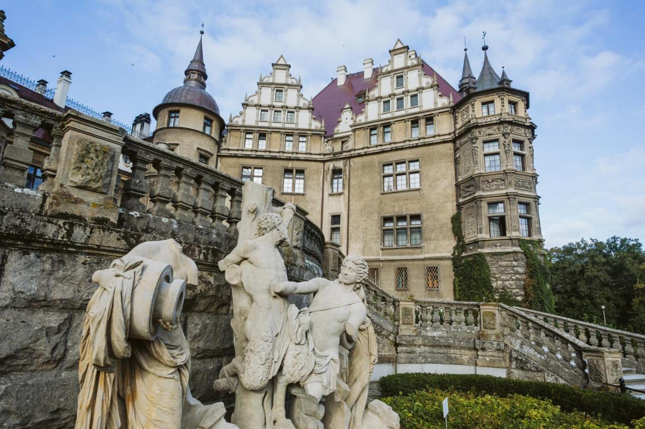 Hotel Moszna Zamek Exterior foto